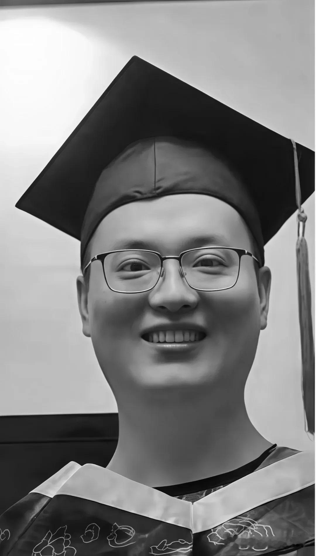 殷国涵，博士，大学教师，才37岁，生命就画上了句号。原因两个字。很难理解，他是