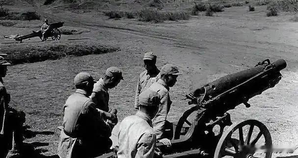 1939年最争议一战！28岁炮兵营长抗命炮轰日寇，血染河水无人敢定罪193