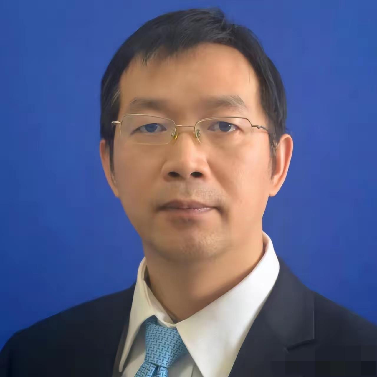 突然发现非常多的网友提及，有劳动者向欧盟相关机构反馈星宇股份违规裁员问题，希望海