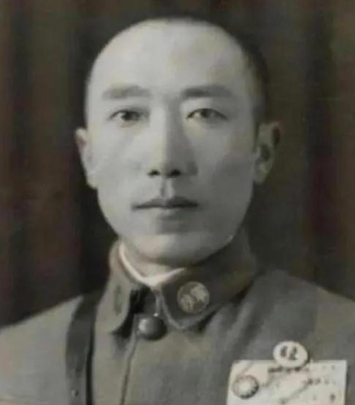 1941年，土匪乔日成投降日军，却不听日军指挥，日军中将亲率万余人围歼，乔日成知