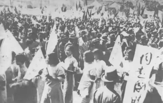 当年中国曾被逼到亡国灭种的边缘，日寇却忽略了一个关键细节。当年日本鬼子打进来