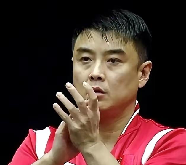 王皓这回是真能松口气了！谁能想到向鹏能在绝境里把雨果这块“硬骨头”啃下来，