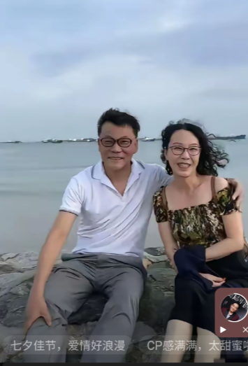 李国庆和张丹红这波操作，真是让人一言难尽。李国庆娶了大学白月光，婚礼结束没几天，