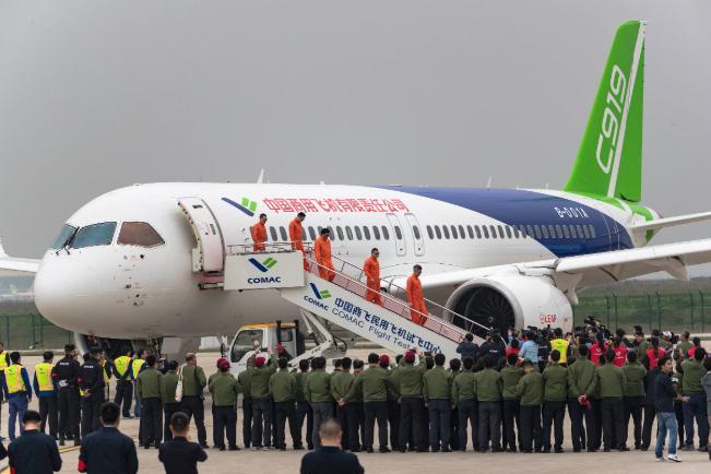 拿下了！20架空客飞机在中国门外停了三个月，欧洲终于松口C919适航证。