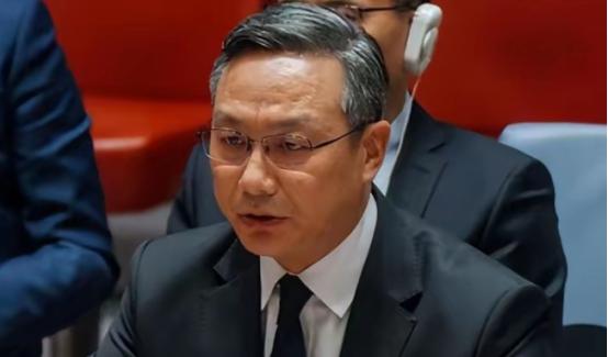 谁说阿根廷是扶不起的阿斗？中国刚在联合国撂下狠话力挺马岛主权，阿根廷外长当天就逮