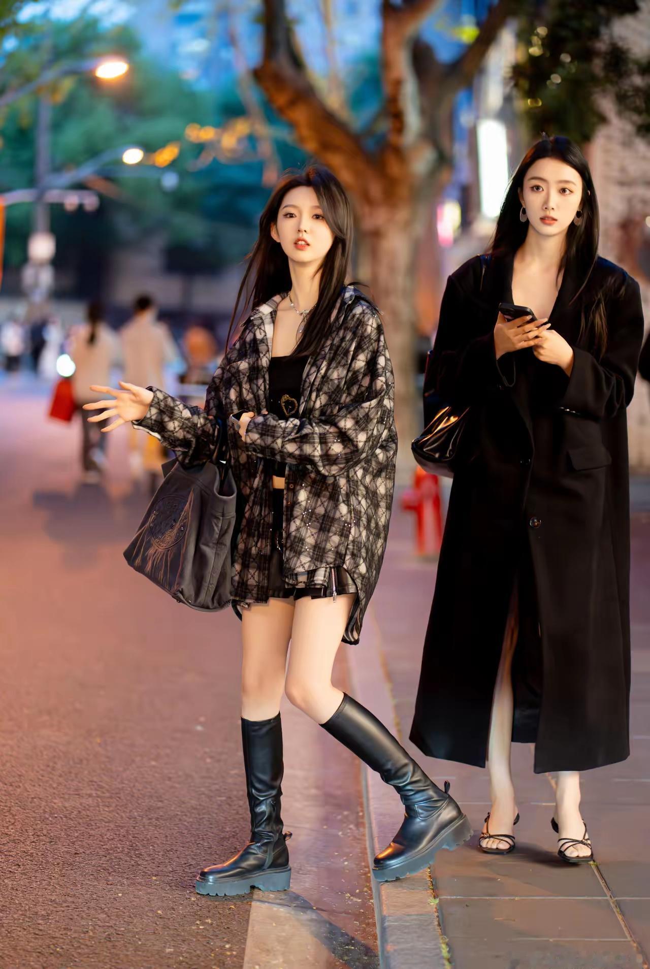 李柯以的街拍照，有人认识她吗？