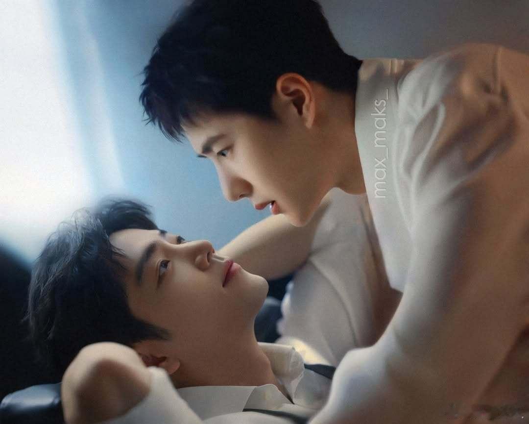 家产能不能把在家里拍的类似照片，“不小心”漏一两张给我们看博君一肖