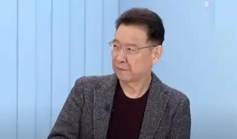 赵少康为什么对我们恨之入骨，就是因为在解放战争期间，他爸爸被解放军俘虏了两次，每