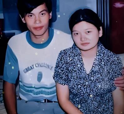 1999年，湖北有个叫熊庆华的小伙子，结了婚之后整整十年没出去打过工，家里的田地