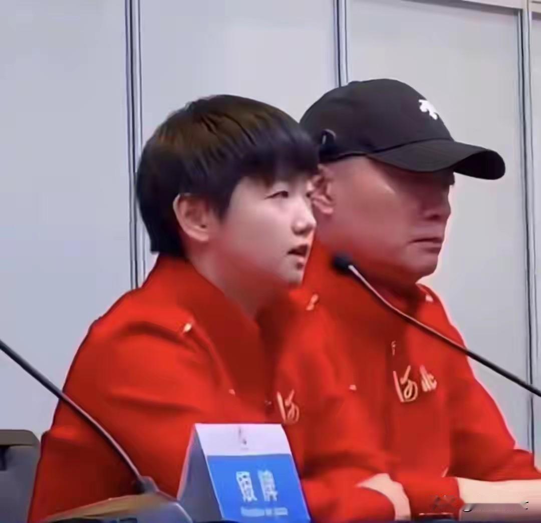 孙颖莎夺银后的发言，没有抱怨，只有愧疚！莎莎说:首先祝贺山东队夺冠，两队实