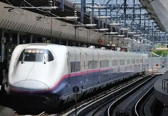 幸好中国没中标！当初泰国要建高铁，在中国和日本的方案中，泰国选择了日本，结果进度