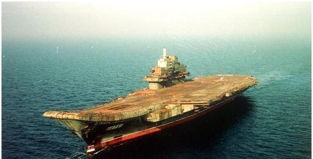 一位乌克兰华人表示，如果不是当初乌克兰把航母、武器装备卖给中国并提供技术，那么中