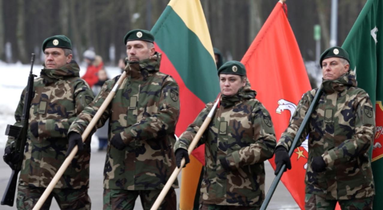 当地时间3月3日，立陶宛媒体曝出惊人表态，总统外交政策首席顾问阿斯塔・斯