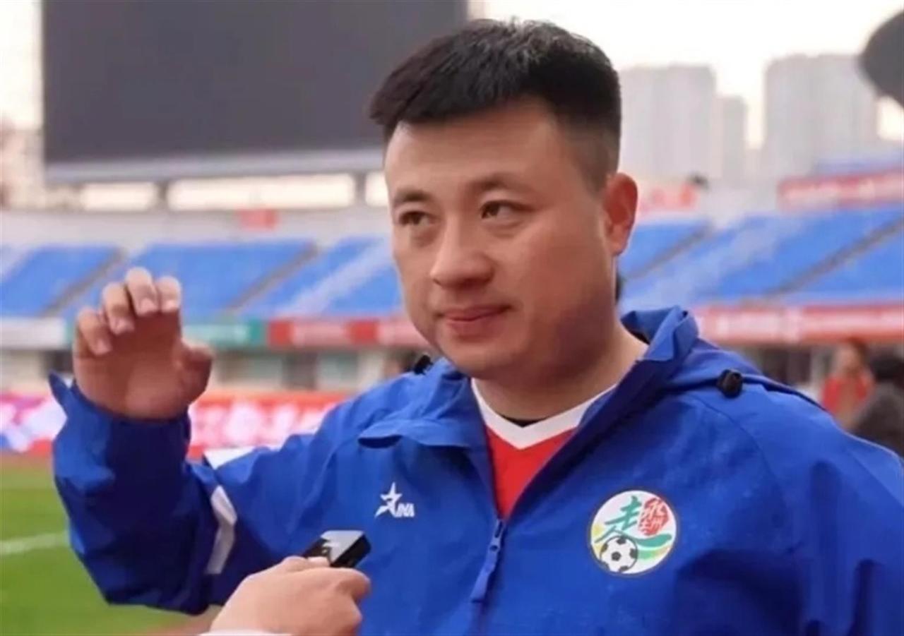 从梅碧瑞入选永州队，可以看出黄楚儒的慧眼识珠。黄楚儒给人的印象是大忽悠、信玄