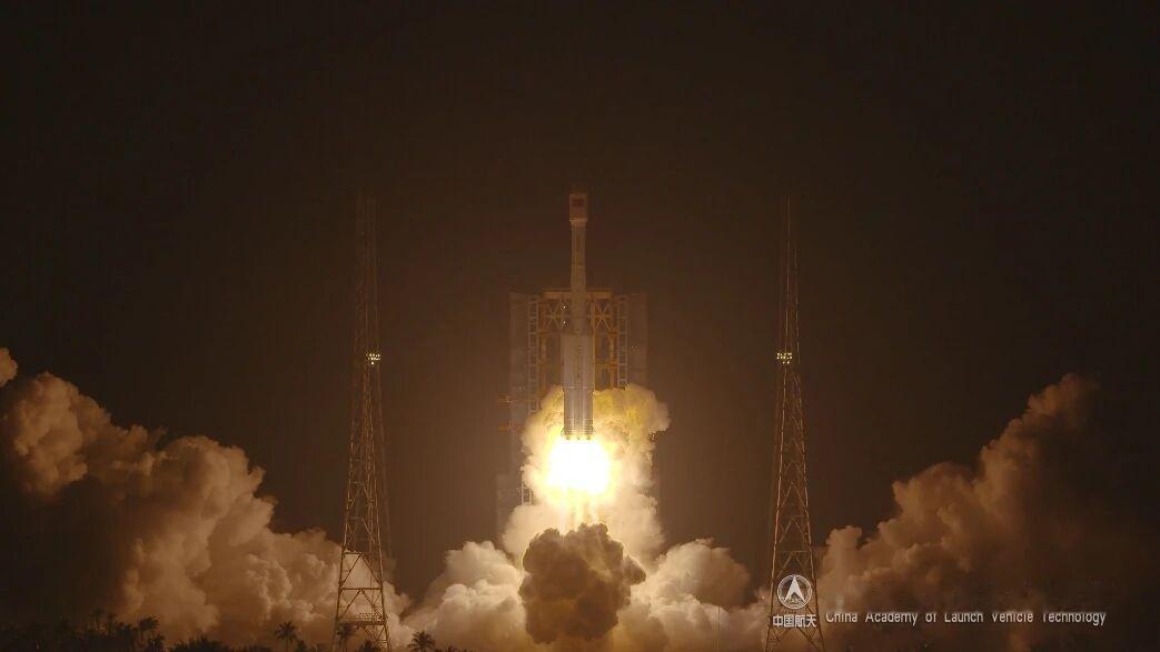 12月31日6时40分，火箭院研制的长征七号A运载火箭在文昌航天发射场点火起飞，