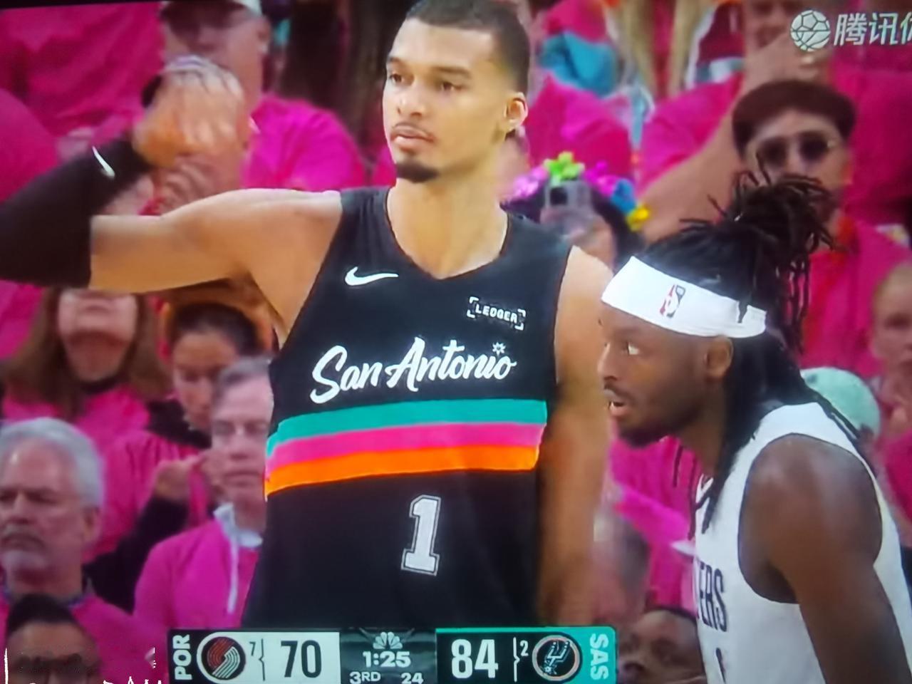 明年你有什么没资格跟我争MVP？季后赛第一轮，马刺主场111