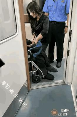 她太不容易了！真认人心疼…