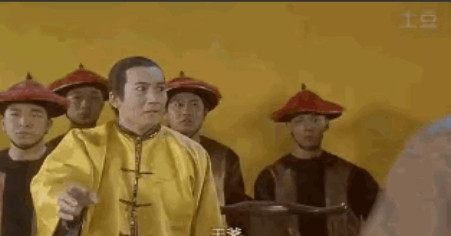2007年，叶伟信筹拍《导火线》，260万请来了甄子丹和古天乐。少林寺第32代弟