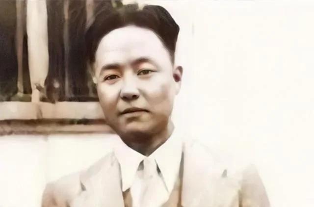1957年，陈赓带好友去见主席，并开心说：“主席，当年秋收起义，就是他给我们送来