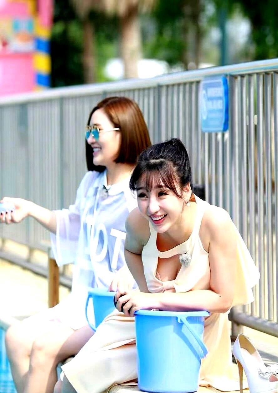 一张不存在的动图，让收视率“飙涨”0.8%。全网疯传某综艺因柳岩“弯腰”，收视