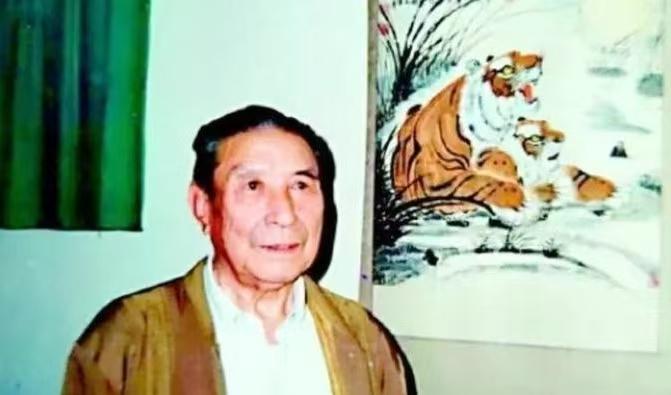 在山东德州陵县的大宗家村，有一座被当地人称为“保险院”的奇特建筑。这座占地8万平