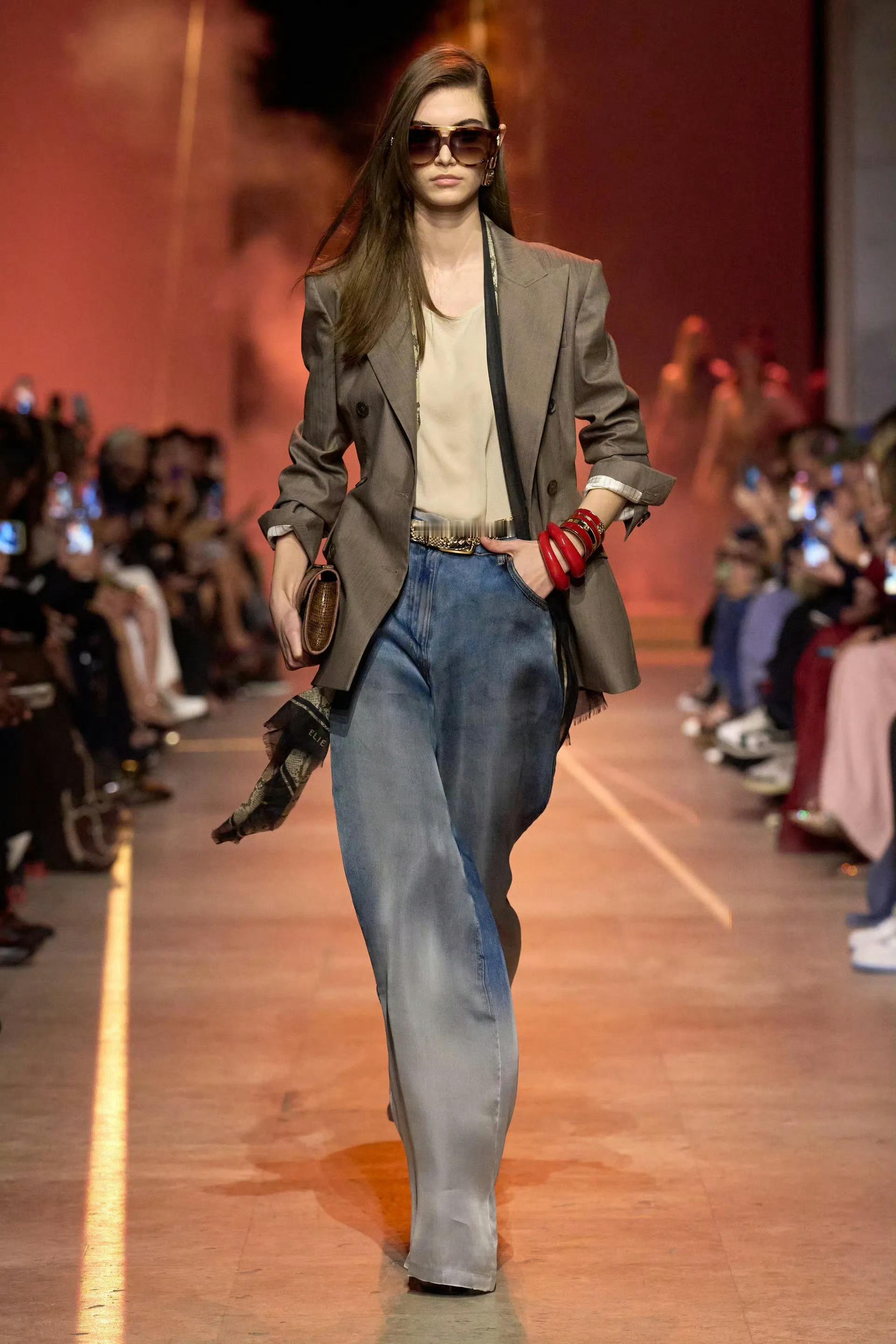 ElieSaabS/S2026巴黎时装周春夏成衣系列​​​