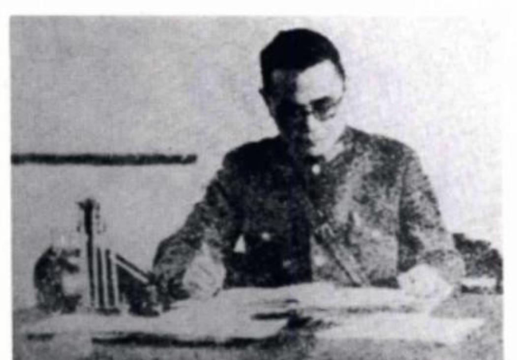 1949年，川军将领潘文华在起义前，发现枕边人七姨太每天都悄咪咪的，有次他开始调