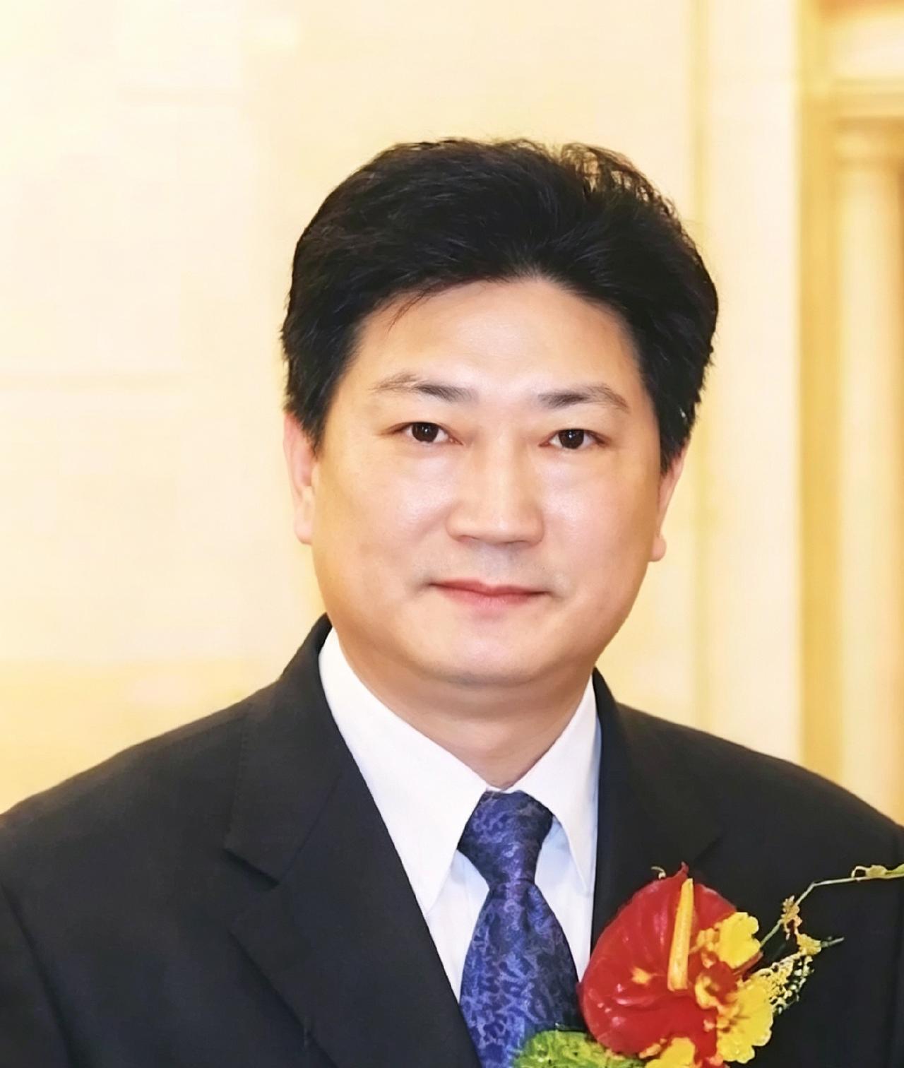 李途纯这辈子最讽刺的事：他创造了太子奶，太子奶养活了几代人，但最后“太子奶”这三