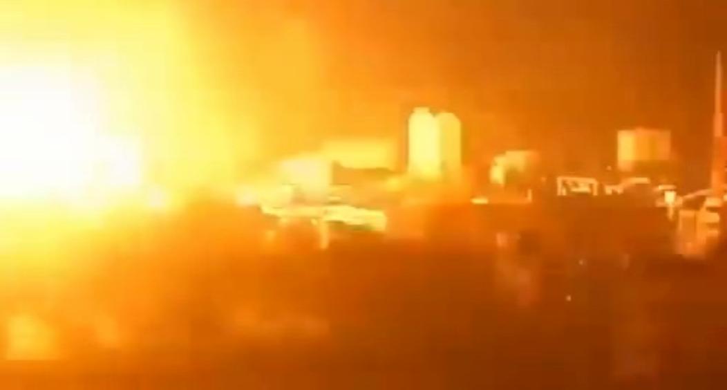 伊朗向所有以色列人发送信息：赶紧逃离！内容中说，最后一批美国雷达系统已被摧毁，