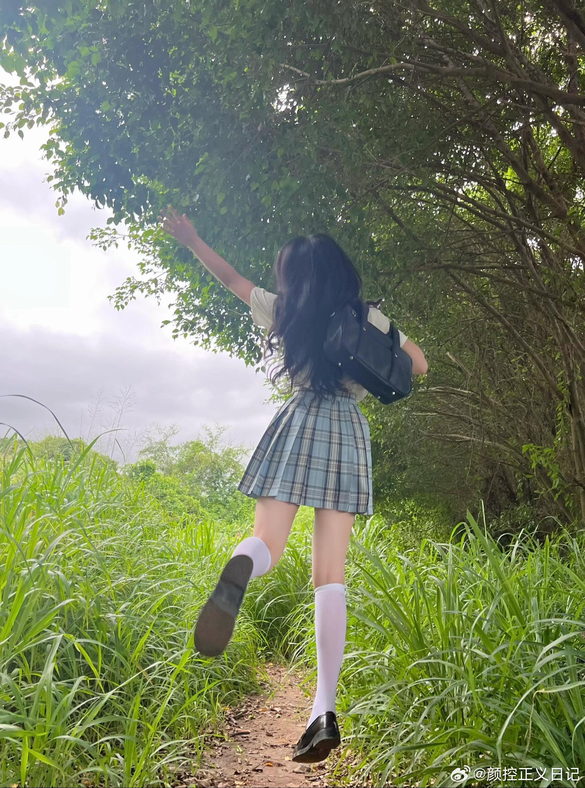 jk私影jk女孩的春天美女绘梦长廊