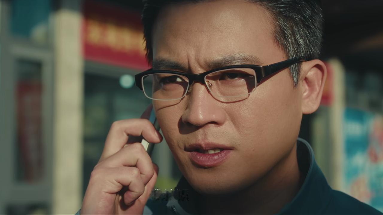 《交锋》打死林看山都没有想到，竟然敢有人威胁他。“我奉劝你去自首，这样可以减刑的