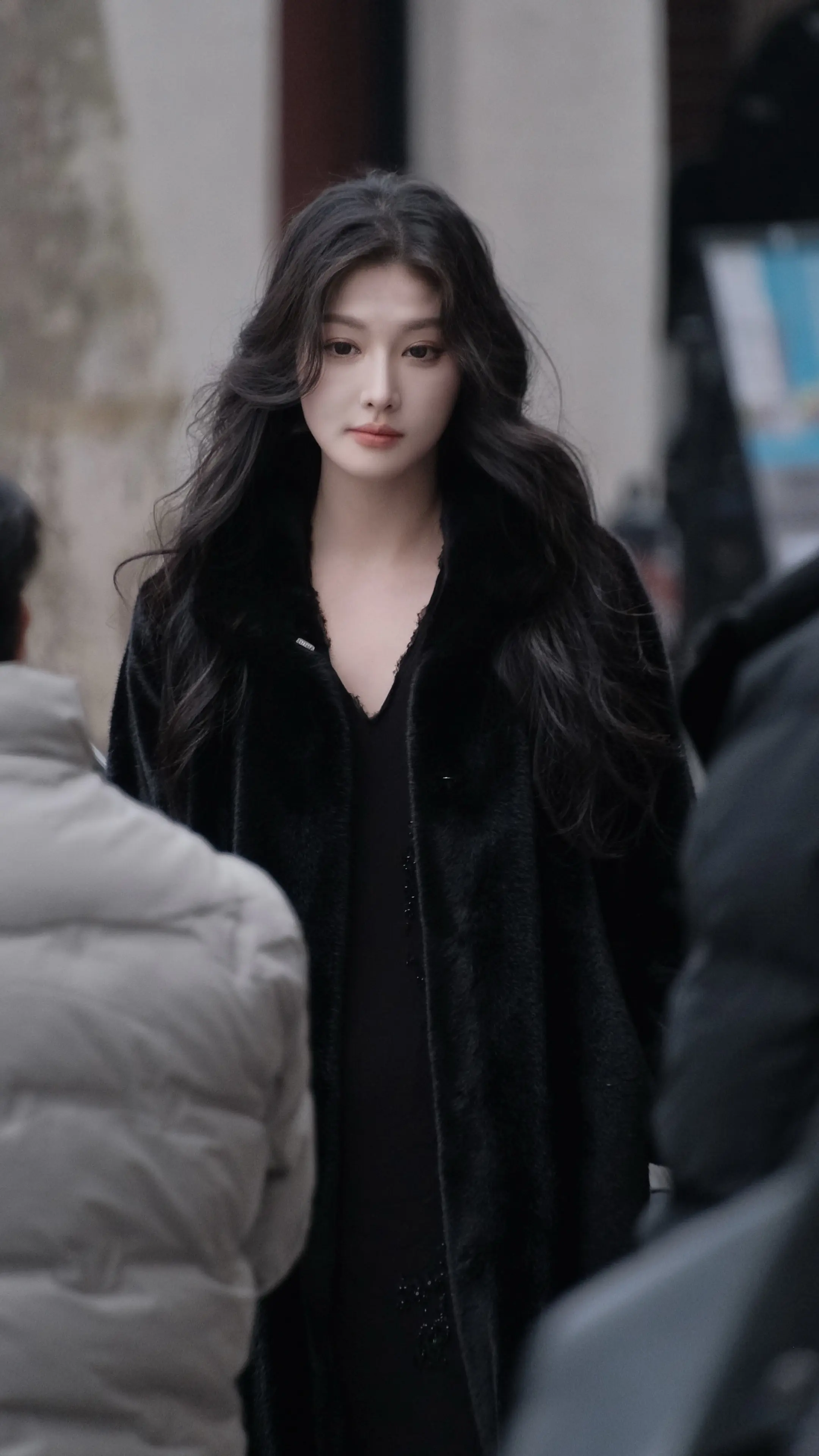 上海街拍。一整个冷美人…