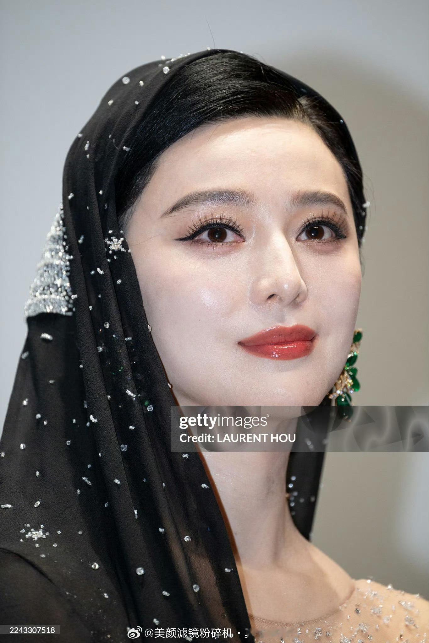 范冰冰国外活动机设身图，今年44岁​​​