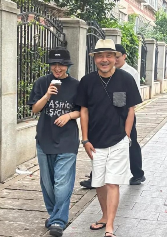 39岁周笔畅与汪涵的长沙之约，热聊一小时尽显亲密