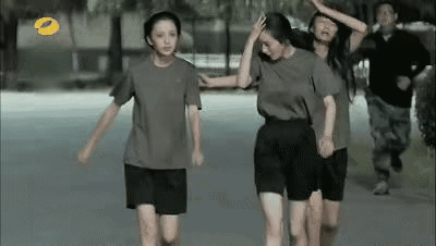 这杨幂是真杨幂！其他人都是假！