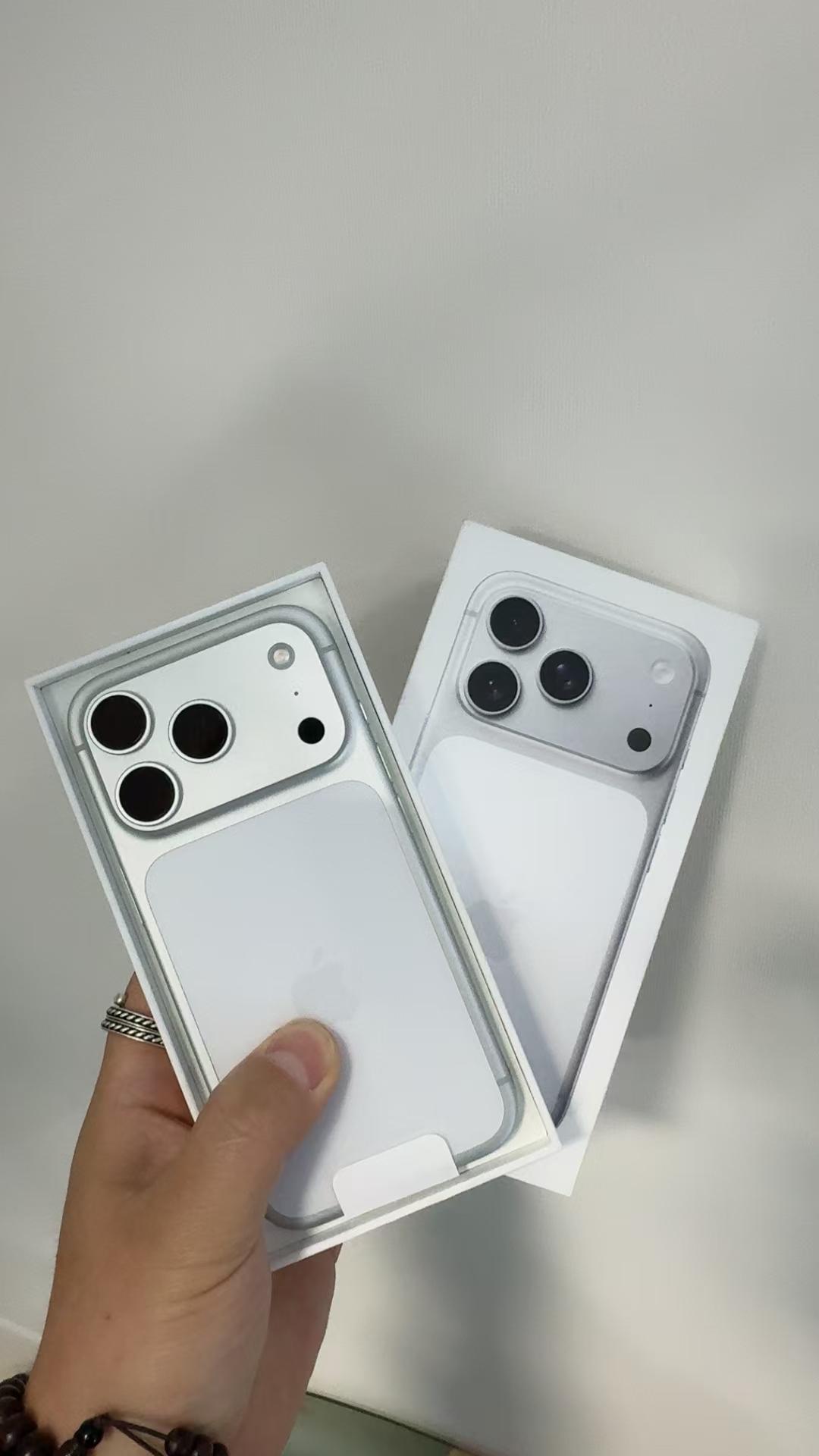 用不惯苹果手机的人很多啊。首先，用苹果手机需要注册AppleID，这个本身