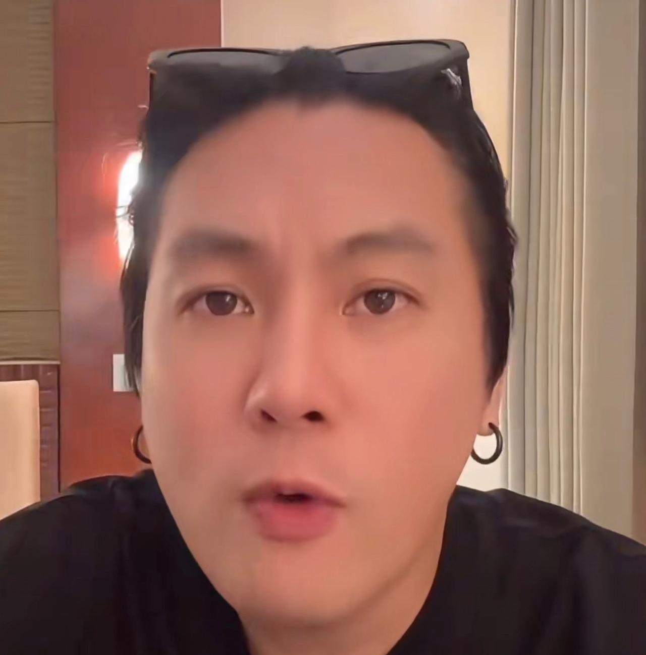 湾湾博主建国讲：自从那个邓律师曝光了s妈联手具俊晔继续诉讼后，现在湾湾的舆论也是
