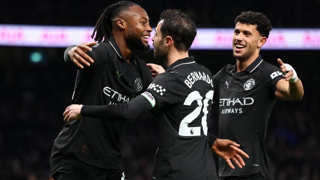 瓜迪奥拉惊魂时刻！曼城连丢2球遭逆转，阿森纳双线告捷