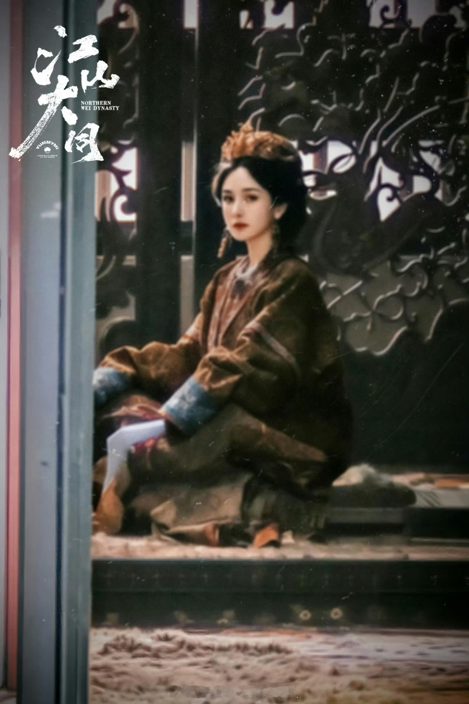 杨幂《江山大同》新造型，特别有感觉的一组路透