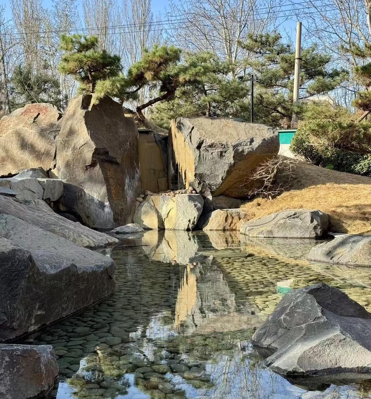 房地产一大利好：结婚登记的人数暴增？据《南方周末》报道：由于婚姻登记全国通办