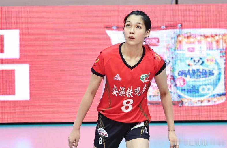 ⚔️全运会女排成人组半决赛第一场：江苏3比0福建，福建队用顽强的斗志将卫冕冠军