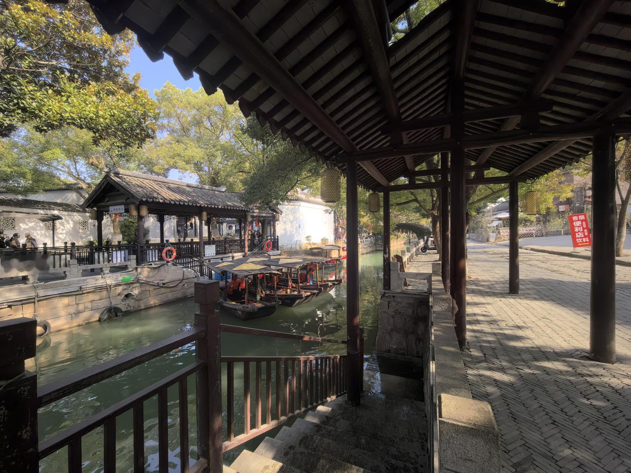 巨响来得突然！只一声，但足够震撼，虽疑似音爆，但真相还待官宣。今天（1月13日）