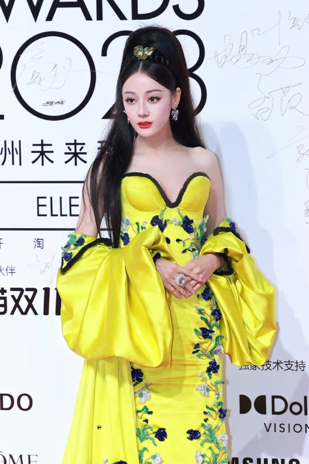 至今还记得那晚出场气场直接震撼全场​