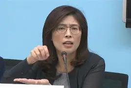 郑丽文在接受采访时，斩钉截铁的回答了来不来大陆的问题！郑丽文直接说，“这有什么好