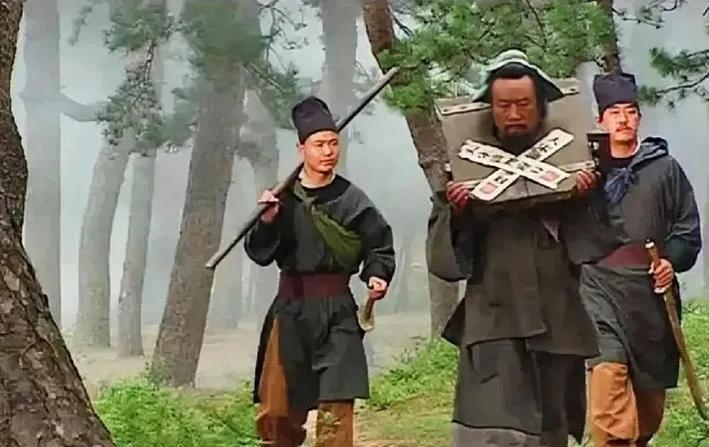 古人走路有多猛？看看《水浒》里的“暴走达人”现在人出门靠车，走几步路就喊累