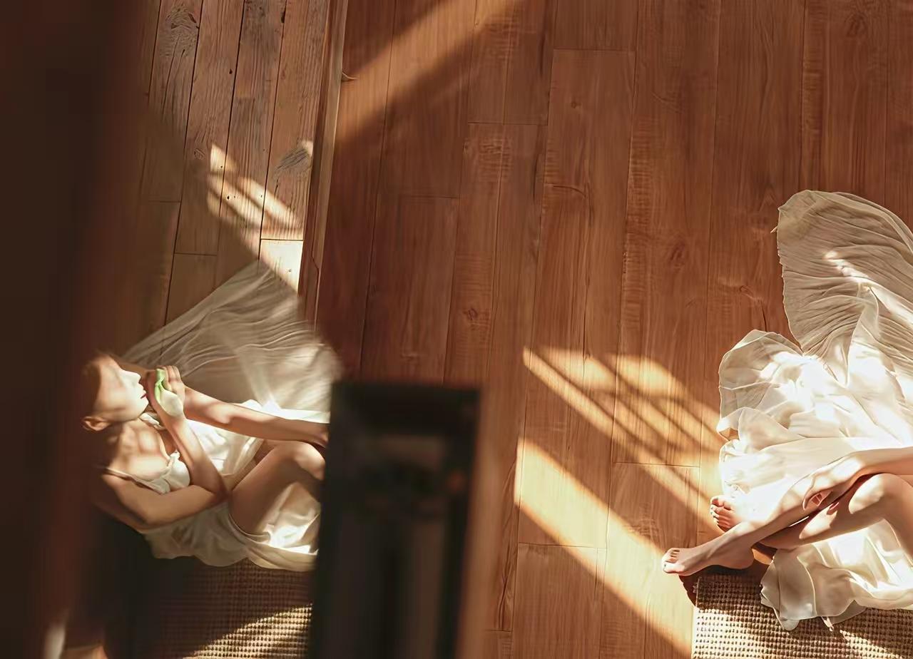 光影是最懂我的浪漫光在动，情绪也跟着醒了。有些瞬间，只属于懂光的人💅