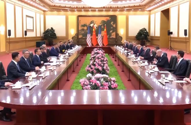美国经过这么三天的访问，来的时候还好好的，回去却感觉完全不一样了。就是普通的三天