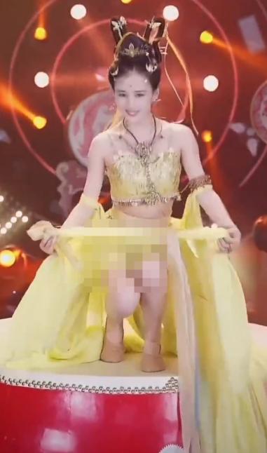 以前很多人提到恒大歌舞团，第一反应可能只是几个舞蹈片段。但我查了一下才发现，这