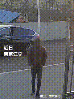 南京陆郎镇，一农户像往常一样，将自家古法腌制的咸肉挂在院中通风处晾晒，本想当过年