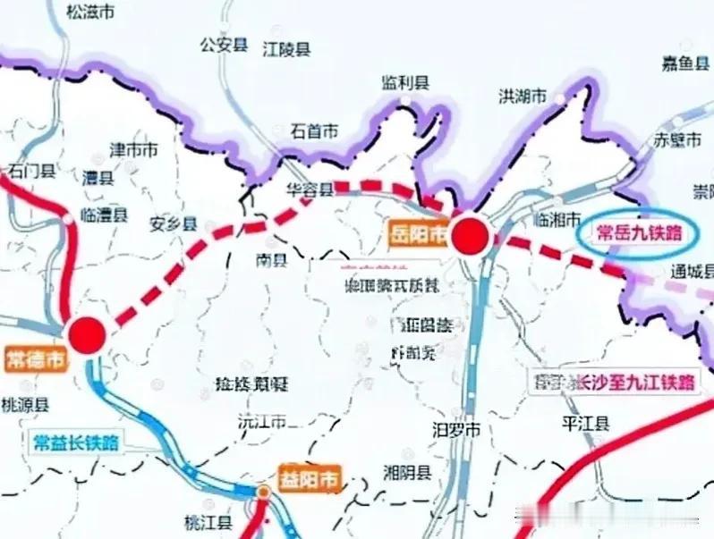 千呼万唤，常岳九铁路终于有了新动静。这条规划了十多年的客货快线，早年被卡在线路走